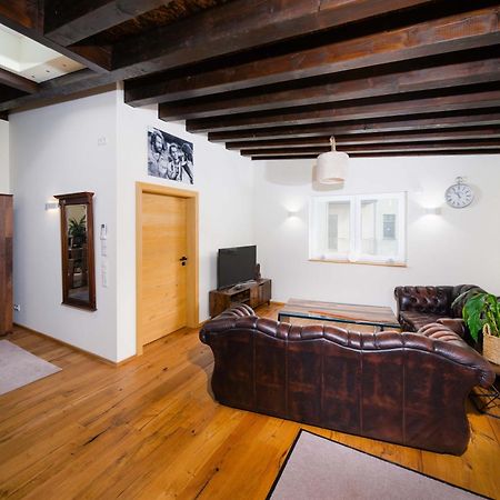 Apartment Black Der Sportschule Badura Leipzig Dış mekan fotoğraf