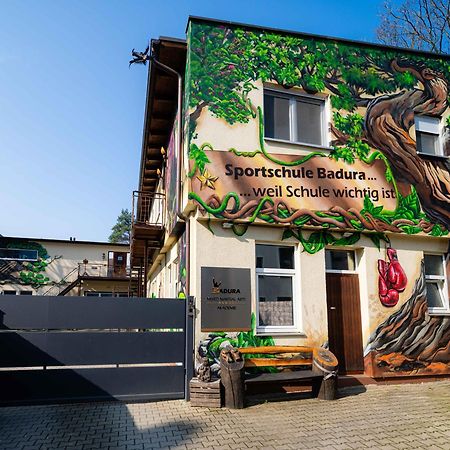 Apartment Black Der Sportschule Badura Leipzig Dış mekan fotoğraf